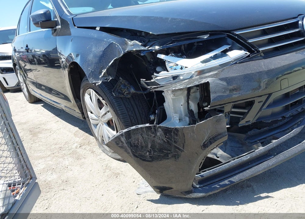 2017 VOLKSWAGEN JETTA 1.4T S VIN: 3VW2B7AJ2HM384775