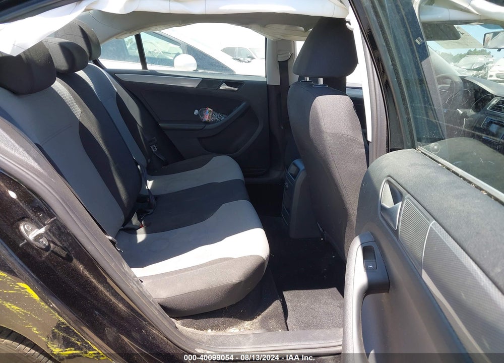 2017 VOLKSWAGEN JETTA 1.4T S VIN: 3VW2B7AJ2HM384775