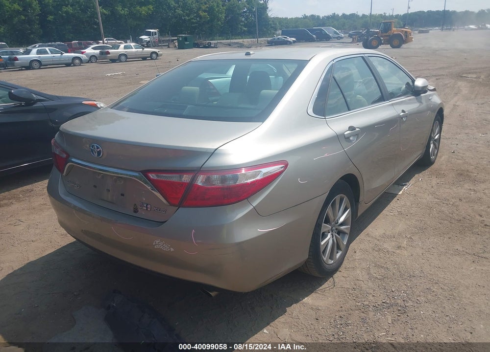 2015 TOYOTA CAMRY HYBRID XLE VIN: 4T1BD1FK4FU165171