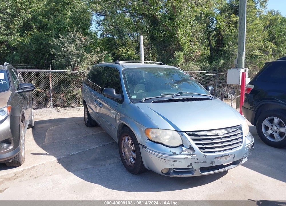 2005 CHRYSLER TOWN & COUNTRY LIMITED VIN: 2C8GP64L45R213949