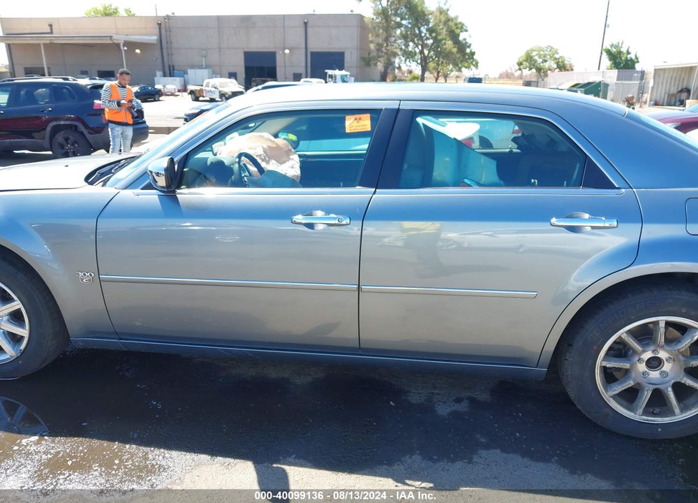 2007 CHRYSLER 300C VIN: 2C3KA63HX7H869421