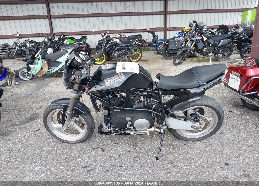 2000 BUELL LIGHTNING X1 VIN: 4MZSS11J0Y3202052