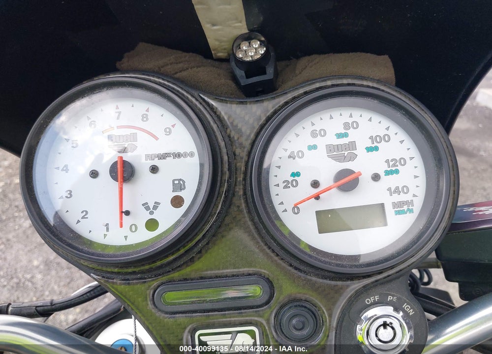 2000 BUELL LIGHTNING X1 VIN: 4MZSS11J0Y3202052
