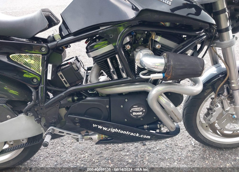 2000 BUELL LIGHTNING X1 VIN: 4MZSS11J0Y3202052