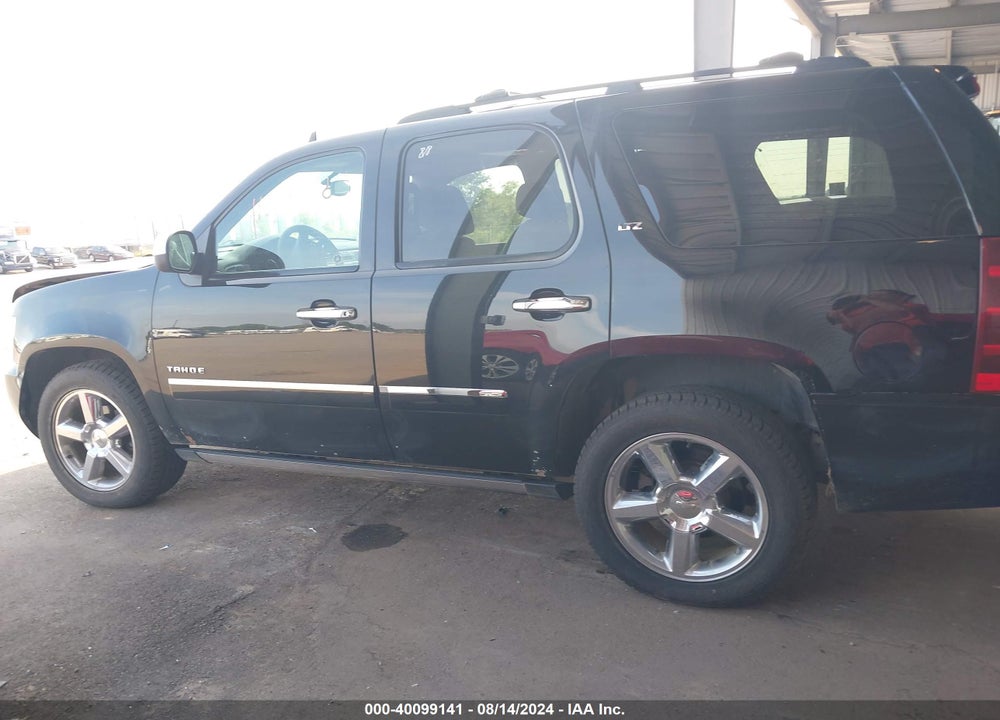 2014 CHEVROLET TAHOE LTZ VIN: 1GNSKCE05ER178221