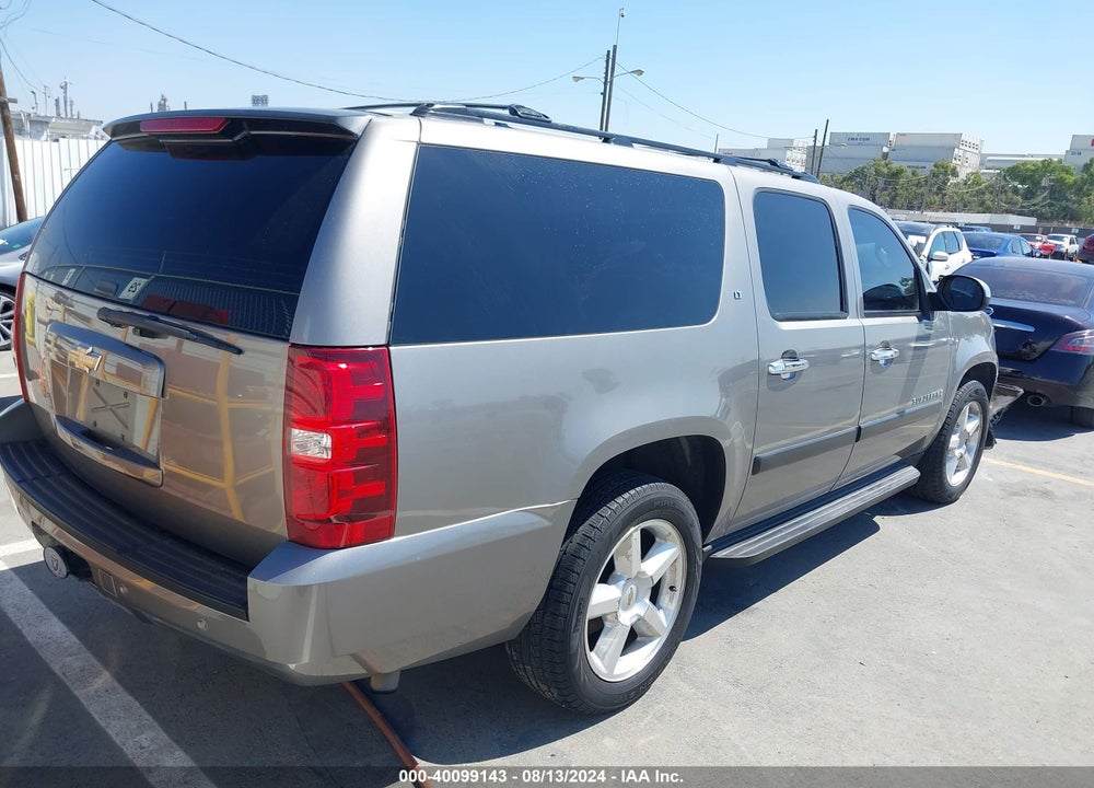 2007 CHEVROLET SUBURBAN 1500 LT VIN: 3GNFC16J67G127131