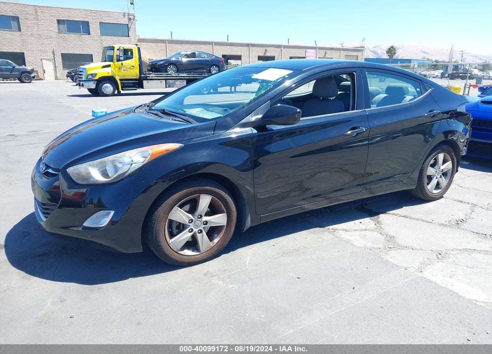 2013 HYUNDAI ELANTRA VIN: KMHDH4AE8DU668294