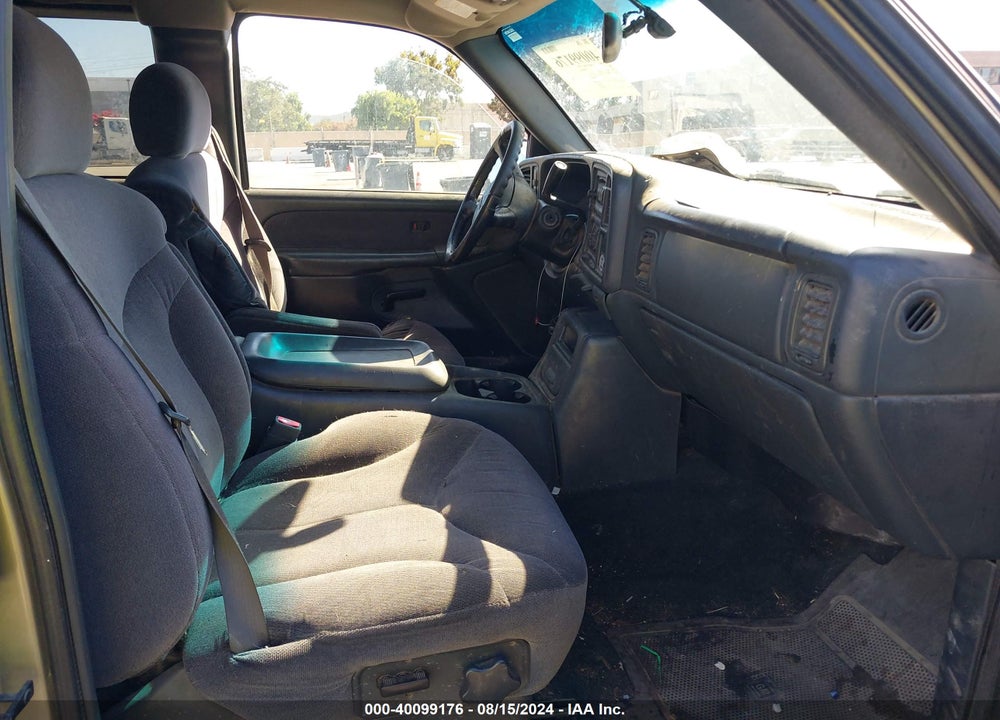 2002 GMC SIERRA 2500HD SLE VIN: 1GTHK29U12E304359
