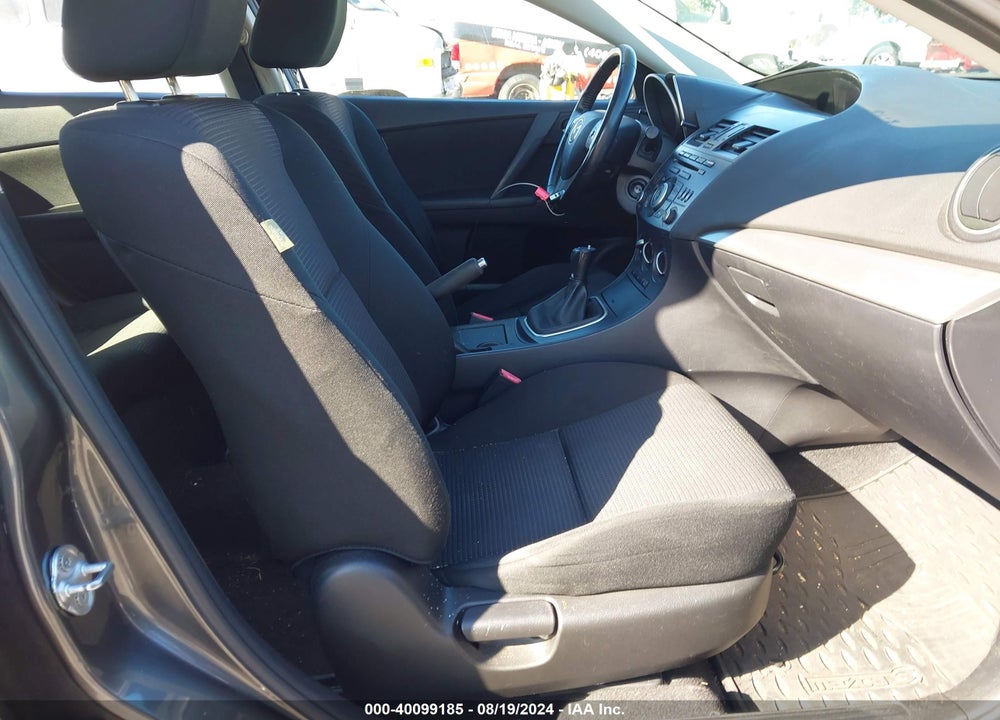 2012 MAZDA MAZDA3 VIN: JM1BL1V86C1670185