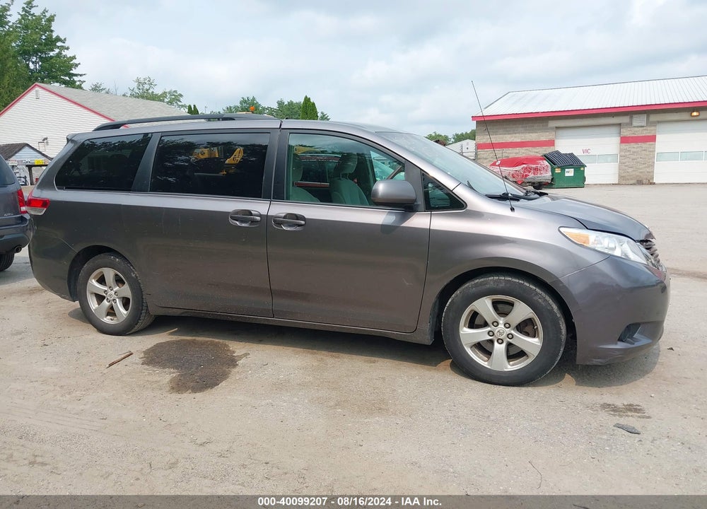 2011 TOYOTA SIENNA LE V6 VIN: 5TDKK3DC1BS009539