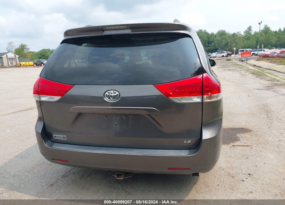 2011 TOYOTA SIENNA LE V6 VIN: 5TDKK3DC1BS009539