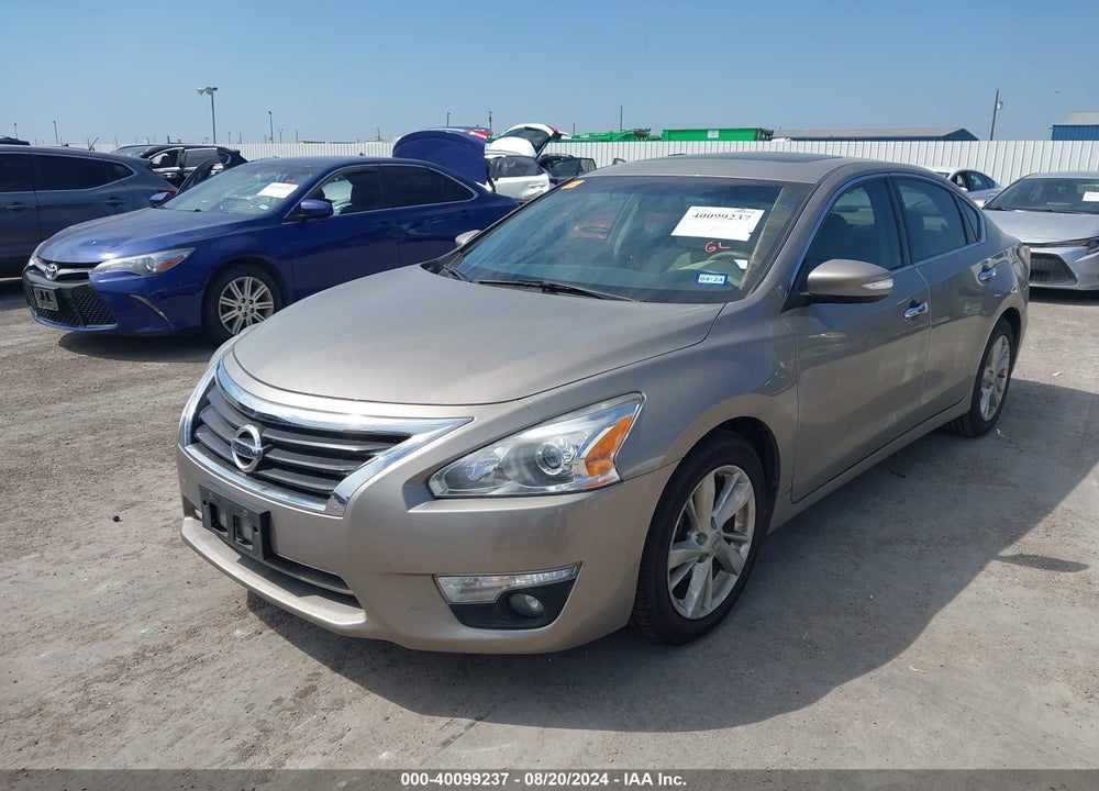 2014 NISSAN ALTIMA 2.5 SV VIN: 1N4AL3AP1EN257371