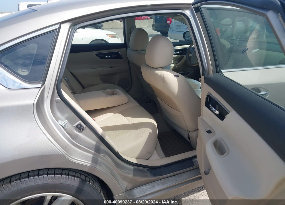 2014 NISSAN ALTIMA 2.5 SV VIN: 1N4AL3AP1EN257371