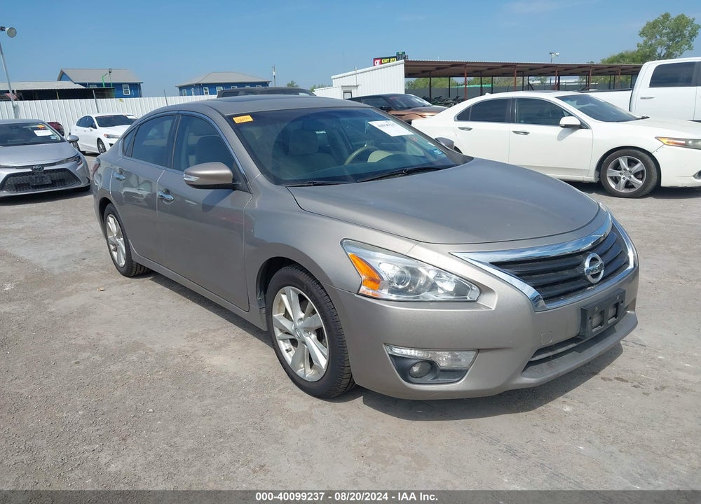 2014 NISSAN ALTIMA 2.5 SV VIN: 1N4AL3AP1EN257371