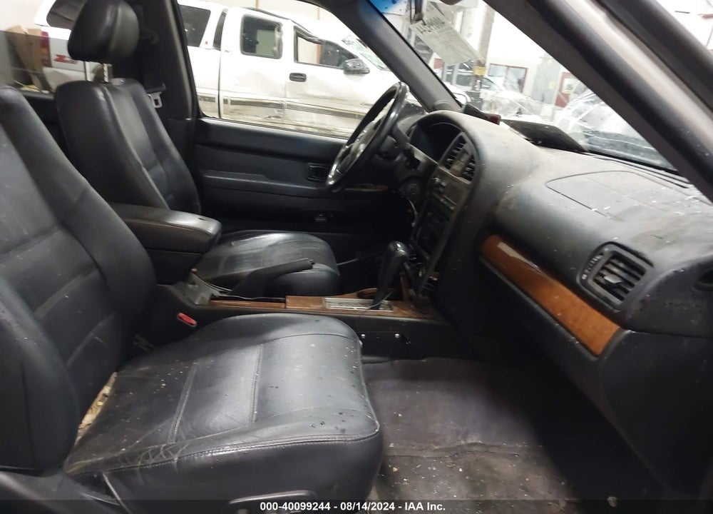 2003 NISSAN PATHFINDER LE VIN: JN8DR09Y43W802475