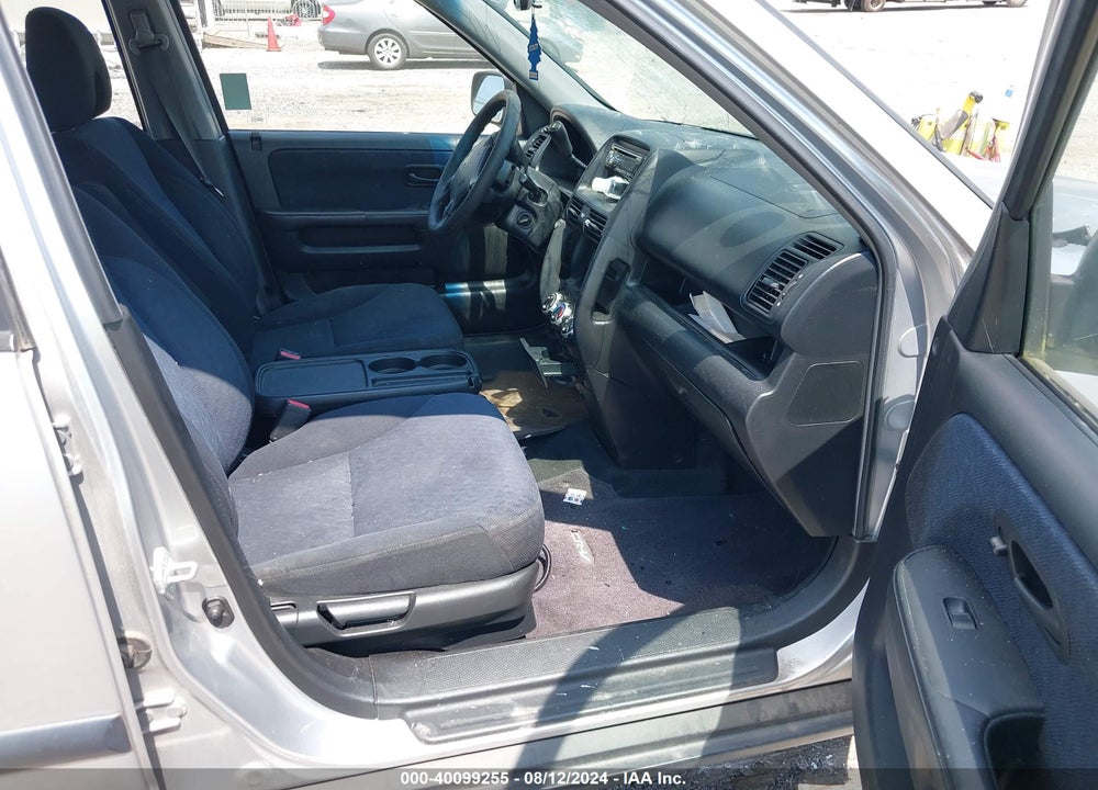 2006 HONDA CR-V LX VIN: JHLRD68596C002600