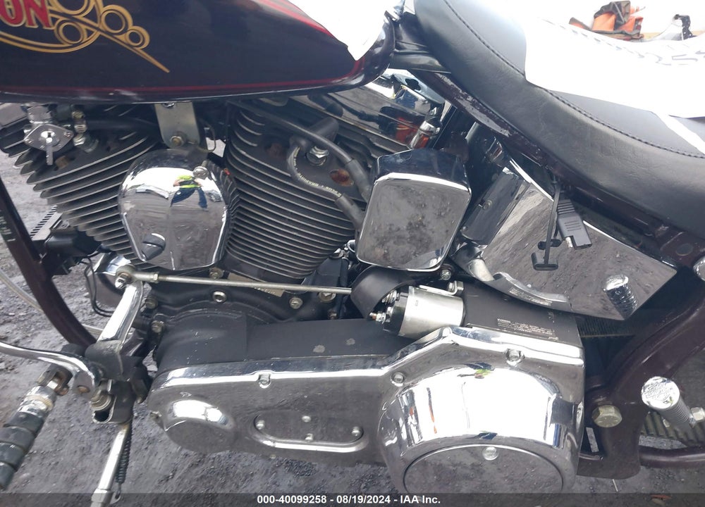 1988 HARLEY-DAVIDSON FXST CUSTOM VIN: 1HD1BKL1XJY015461