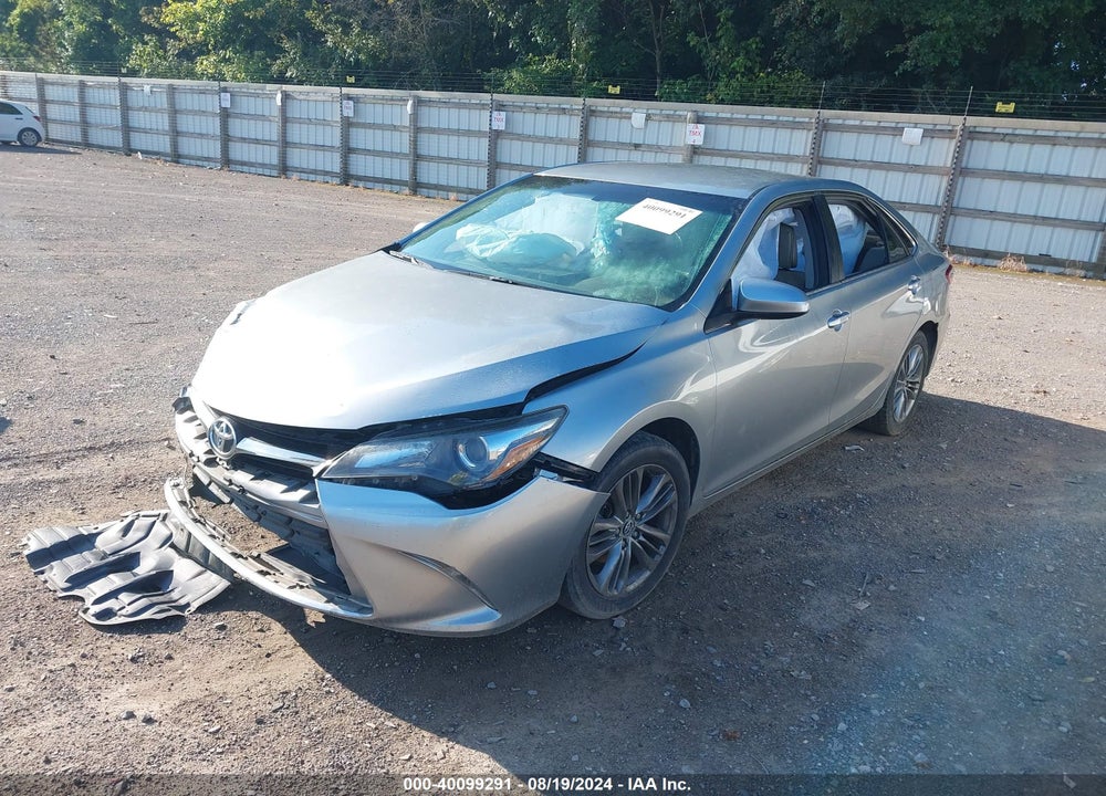 2015 TOYOTA CAMRY SE VIN: 4T1BF1FK8FU025084