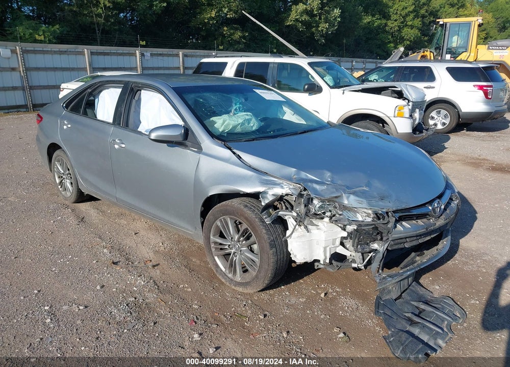2015 TOYOTA CAMRY SE VIN: 4T1BF1FK8FU025084