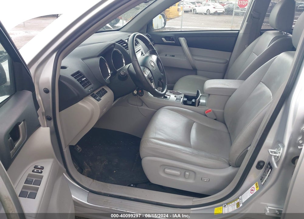 2012 TOYOTA HIGHLANDER SE V6 VIN: 5TDBK3EH5CS099841