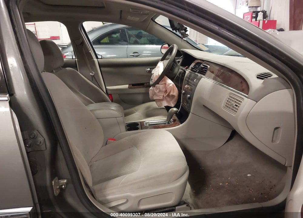 2008 BUICK LACROSSE CX VIN: 2G4WC582481261437