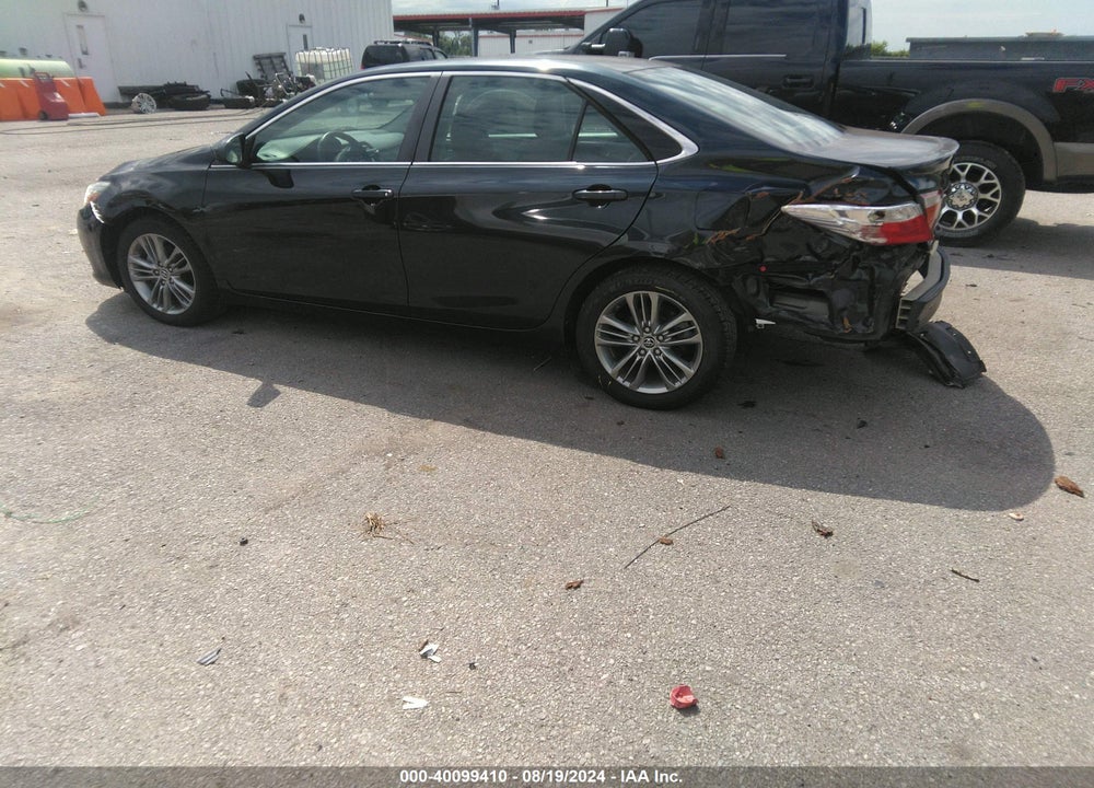 2015 TOYOTA CAMRY SE VIN: 4T1BF1FK3FU041936