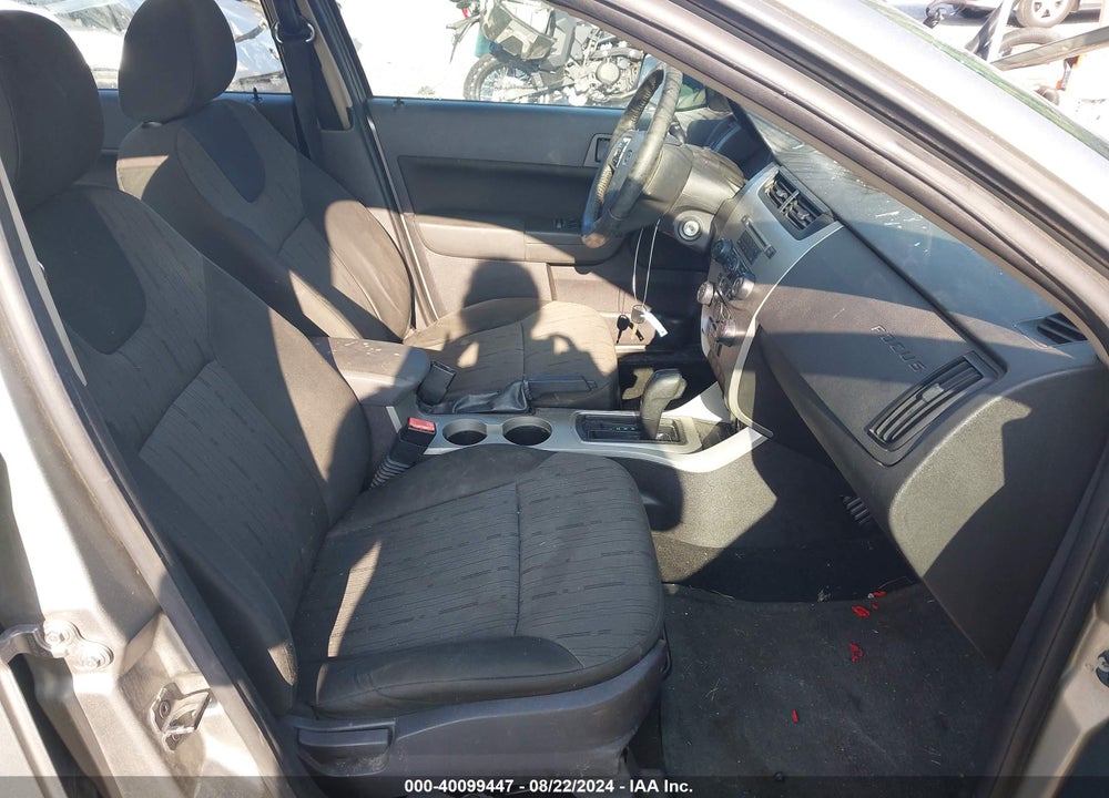 2008 FORD FOCUS SE/SES VIN: 1FAHP35N18W265271