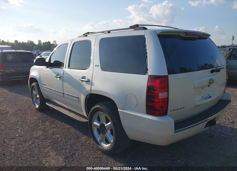 2011 CHEVROLET TAHOE LTZ VIN: 1GNSKCE06BR203557