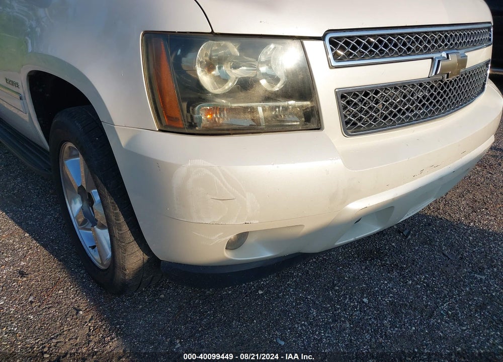 2011 CHEVROLET TAHOE LTZ VIN: 1GNSKCE06BR203557