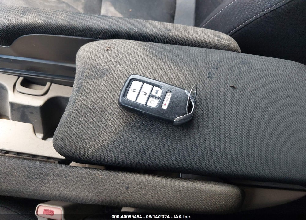 2018 HONDA CIVIC EX VIN: 19XFC2F72JE203000