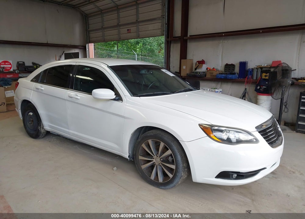 2013 CHRYSLER 200 TOURING VIN: 1C3CCBBG6DN715520
