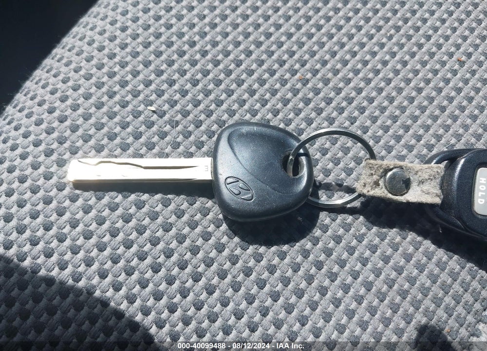2011 HYUNDAI SONATA GLS VIN: 5NPEB4AC3BH180855