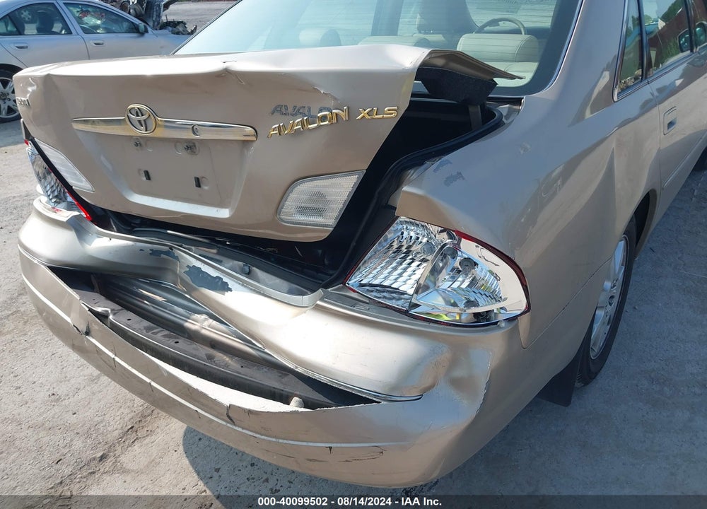 2001 TOYOTA AVALON XLS VIN: 4T1BF28B31U141045