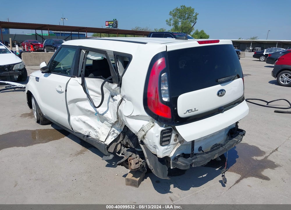 2019 KIA SOUL VIN: KNDJP3A5XK7698302