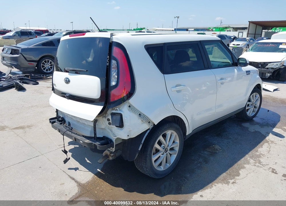 2019 KIA SOUL VIN: KNDJP3A5XK7698302