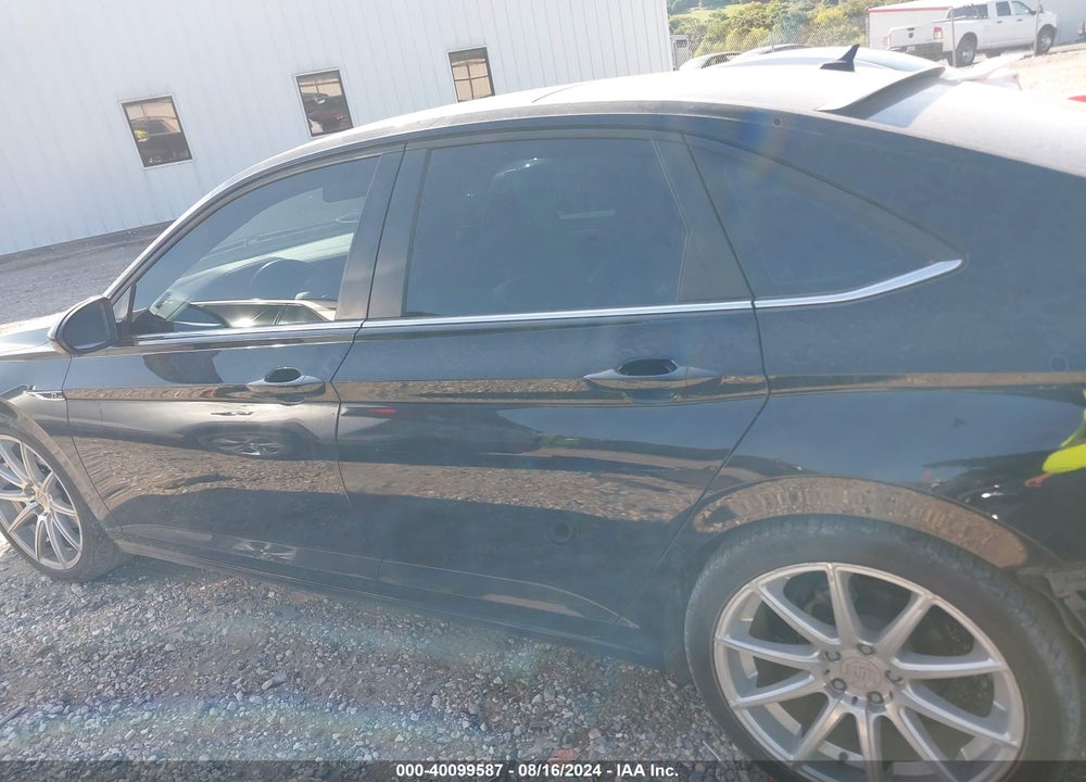 2019 VOLKSWAGEN JETTA 1.4T R-LINE/1.4T S/1.4T SE VIN: 3VWCB7BU1KM250229