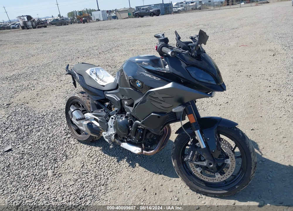 2022 BMW F 900 XR VIN: WB10K2308N6F29136