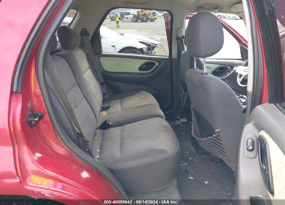 2003 FORD ESCAPE XLT VIN: 1FMYU93103KD07267