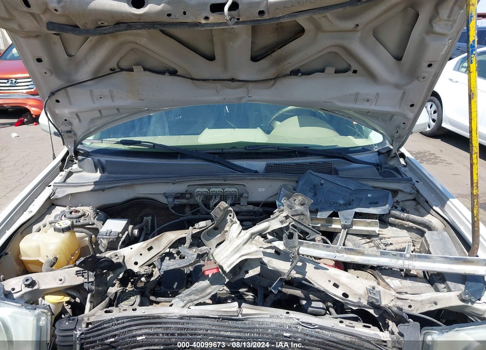 2008 FORD ESCAPE VIN: 1FMCU94138KC15036