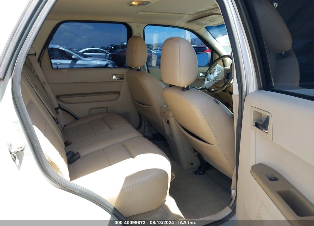 2008 FORD ESCAPE VIN: 1FMCU94138KC15036