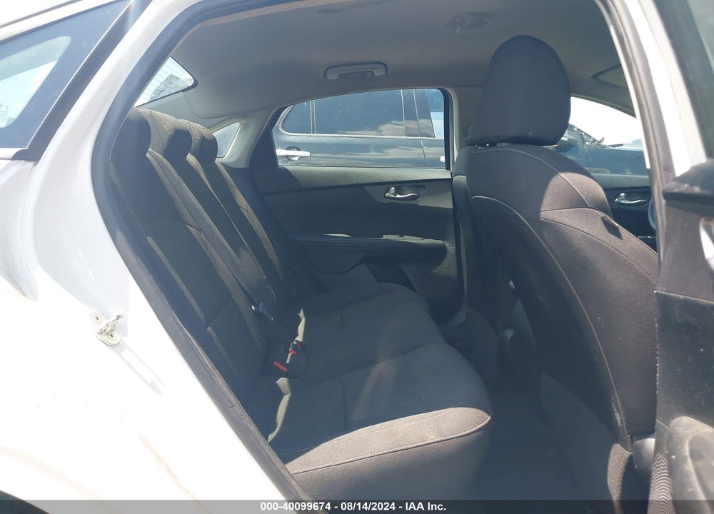 2019 KIA FORTE LXS VIN: 3KPF24AD1KE128609