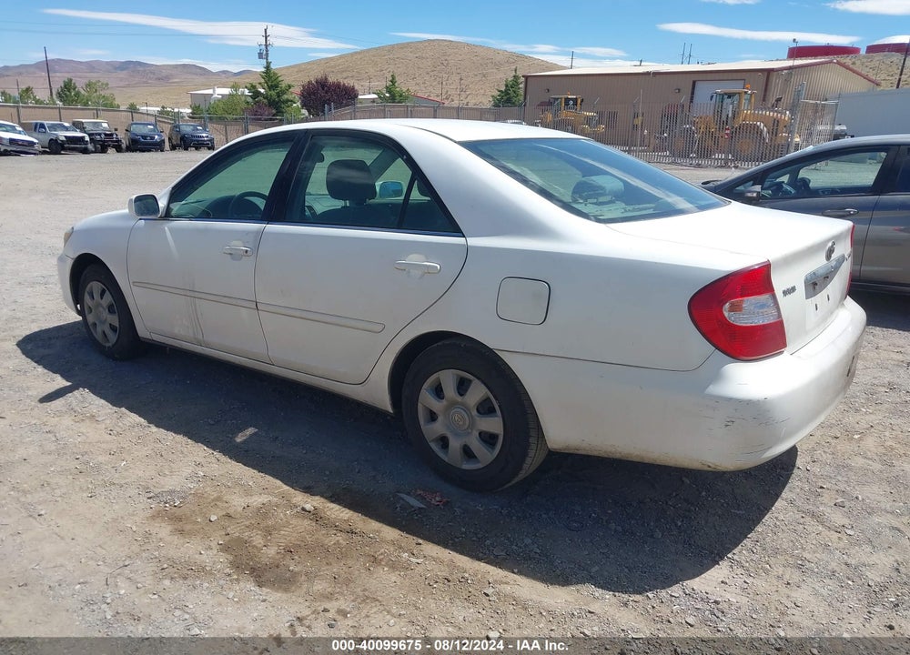 2002 TOYOTA CAMRY LE VIN: 4T1BE32K32U109408