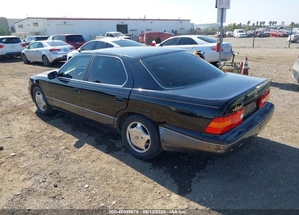 1998 LEXUS LS 400 VIN: JT8BH28F8W0122165
