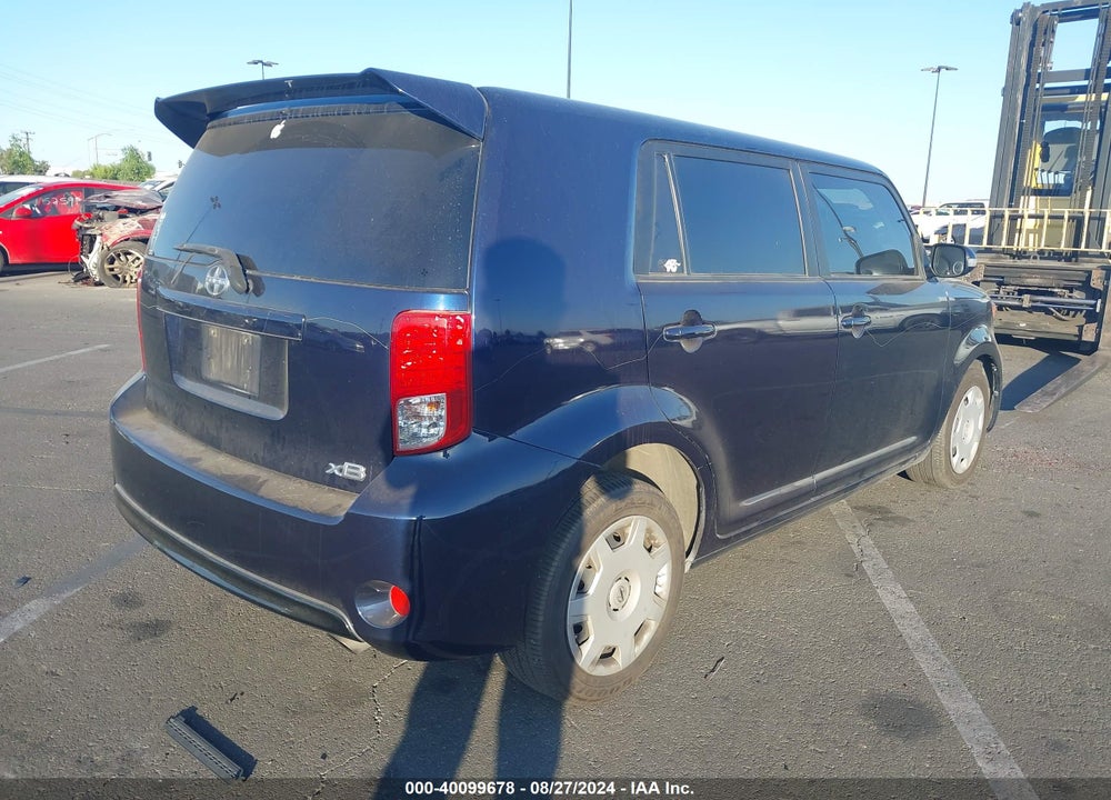 2013 SCION XB VIN: JTLZE4FE8DJ042732