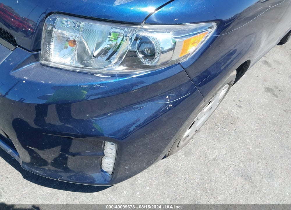 2013 SCION XB VIN: JTLZE4FE8DJ042732