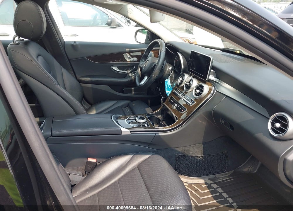 2018 MERCEDES-BENZ C 300 4MATIC VIN: WDDWF4KB6JR329979