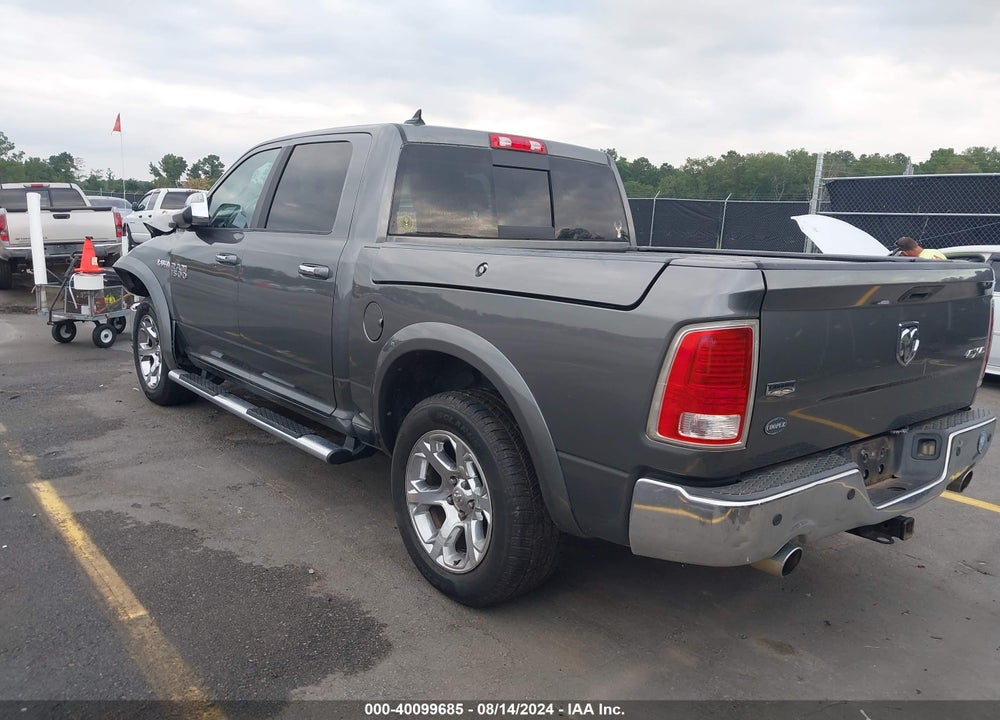2013 RAM 1500 LAIE VIN: 1C6RR7NT6DS580588