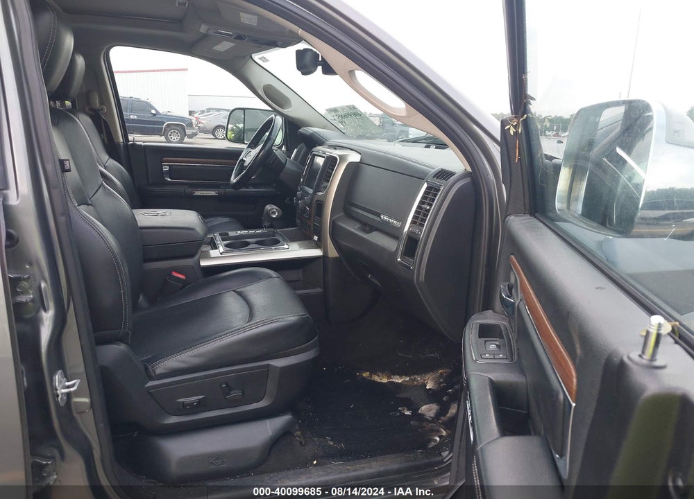 2013 RAM 1500 LAIE VIN: 1C6RR7NT6DS580588