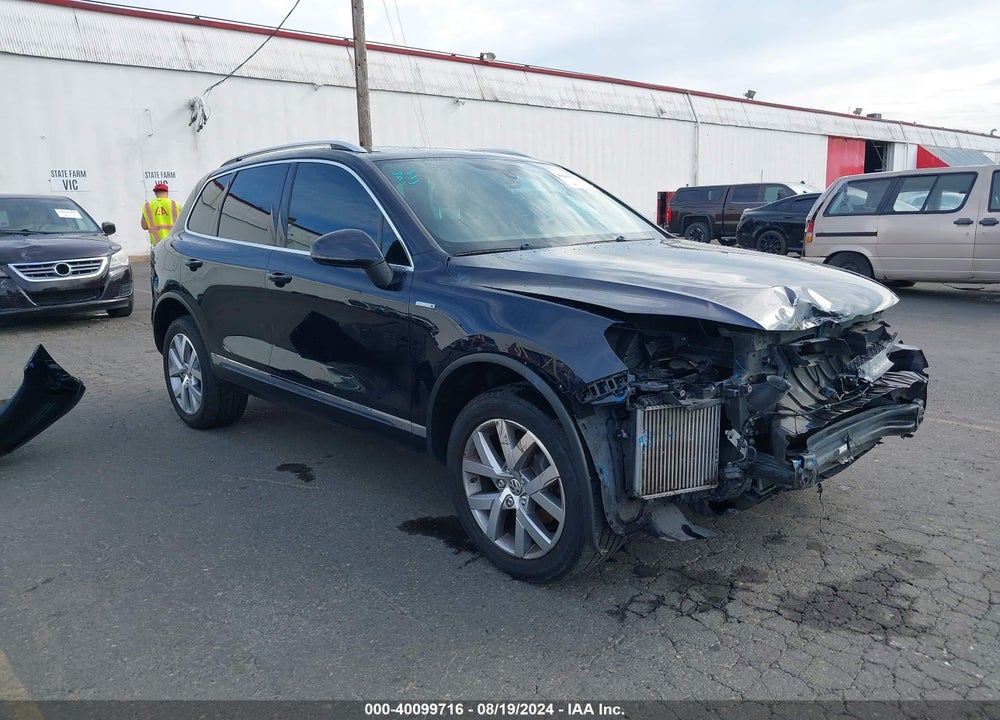 2014 VOLKSWAGEN TOUAREG X VIN: WVGEP9BP6ED013234