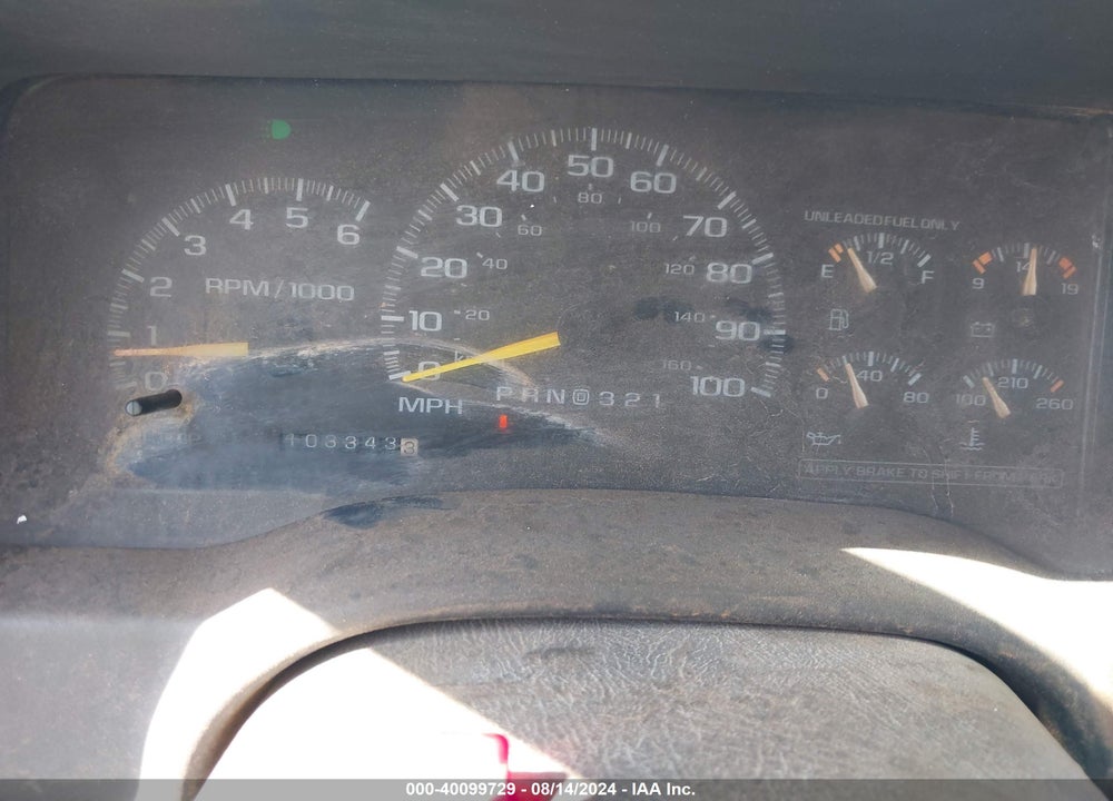 2000 CHEVROLET C3500 CHASSIS VIN: 1GBHC33J5YF442723